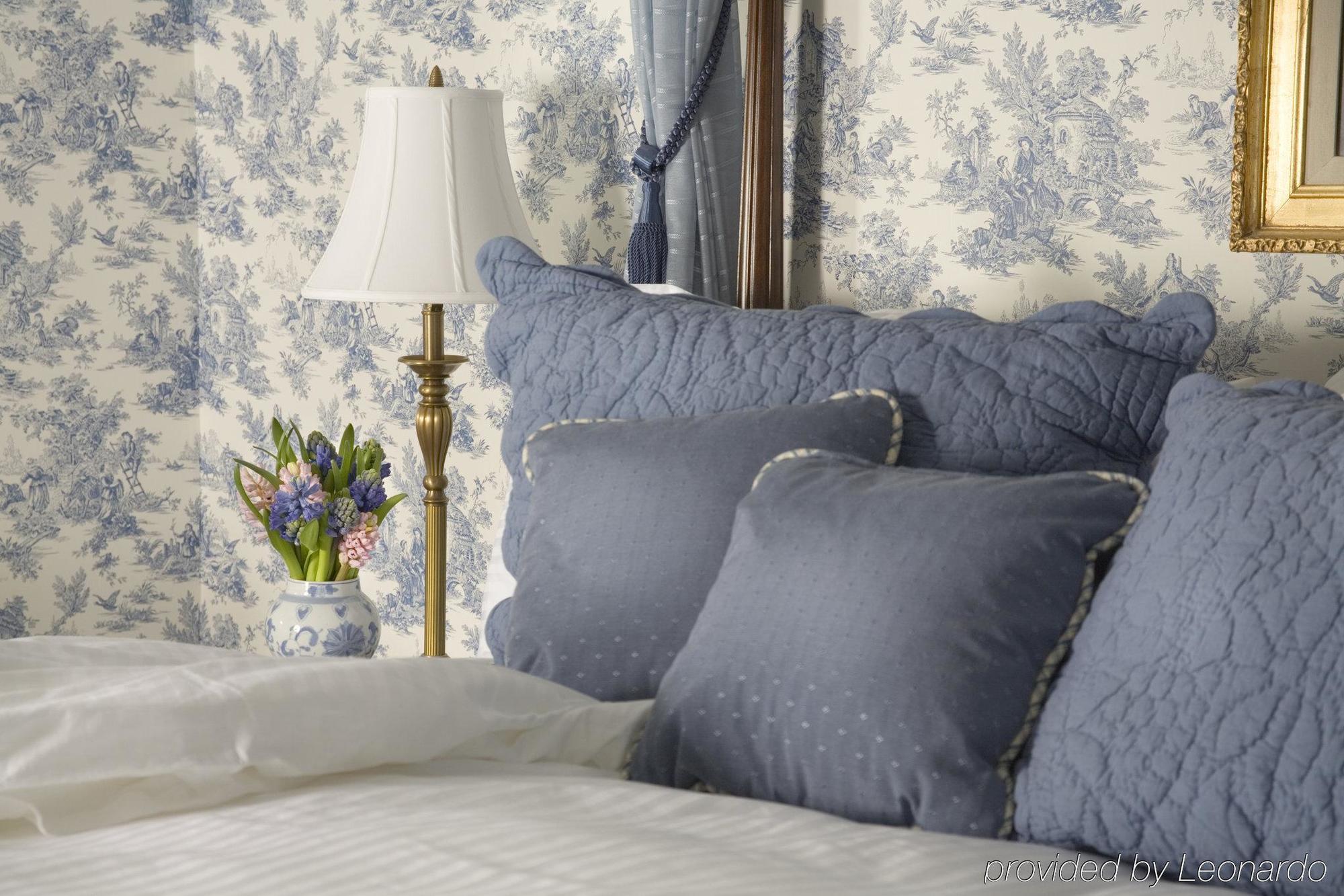 The Manor On Golden Pond Bed and Breakfast Holderness Værelse billede