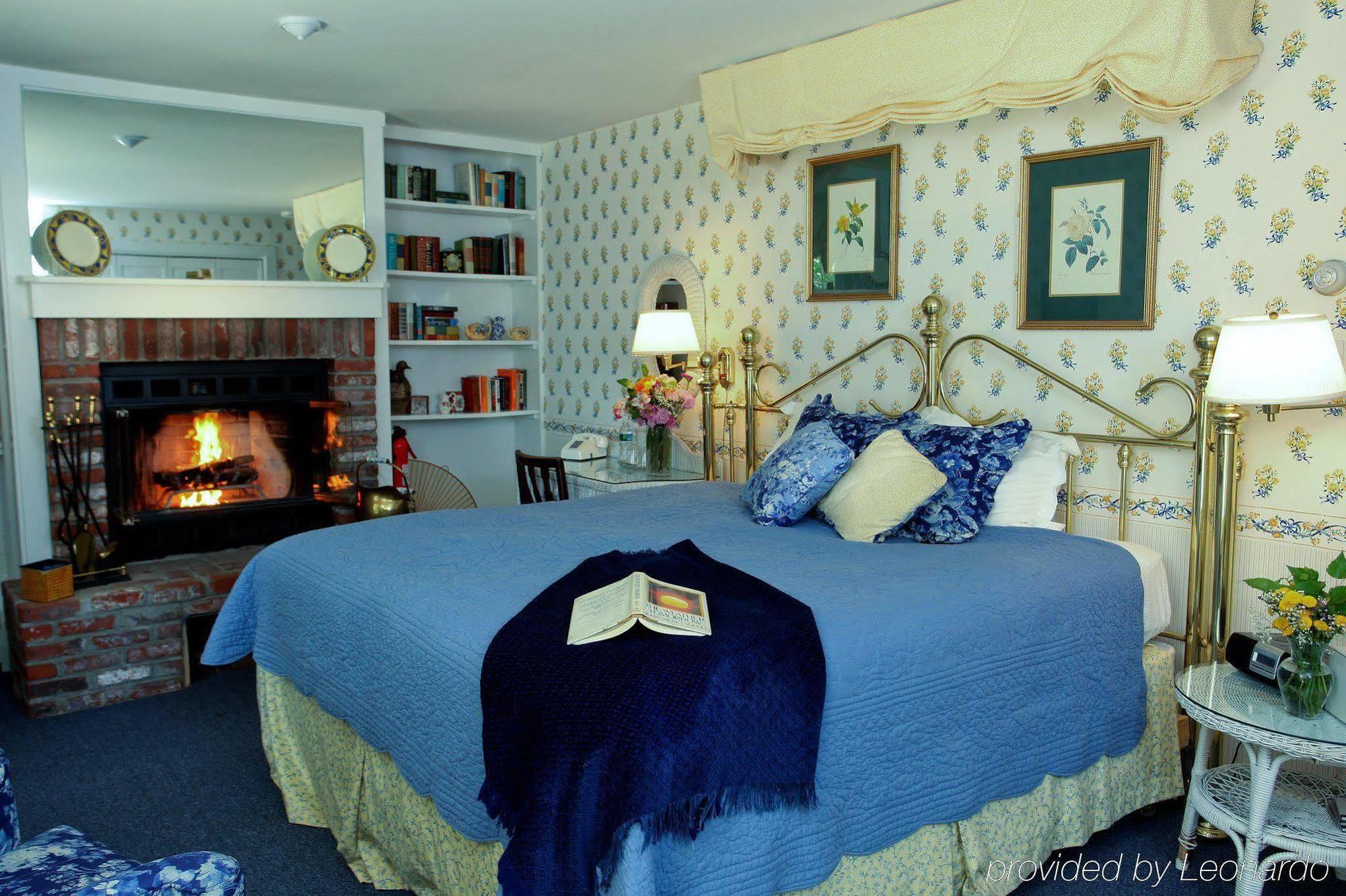 The Manor On Golden Pond Bed and Breakfast Holderness Eksteriør billede