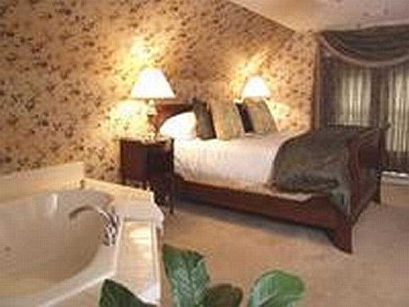 The Manor On Golden Pond Bed and Breakfast Holderness Eksteriør billede